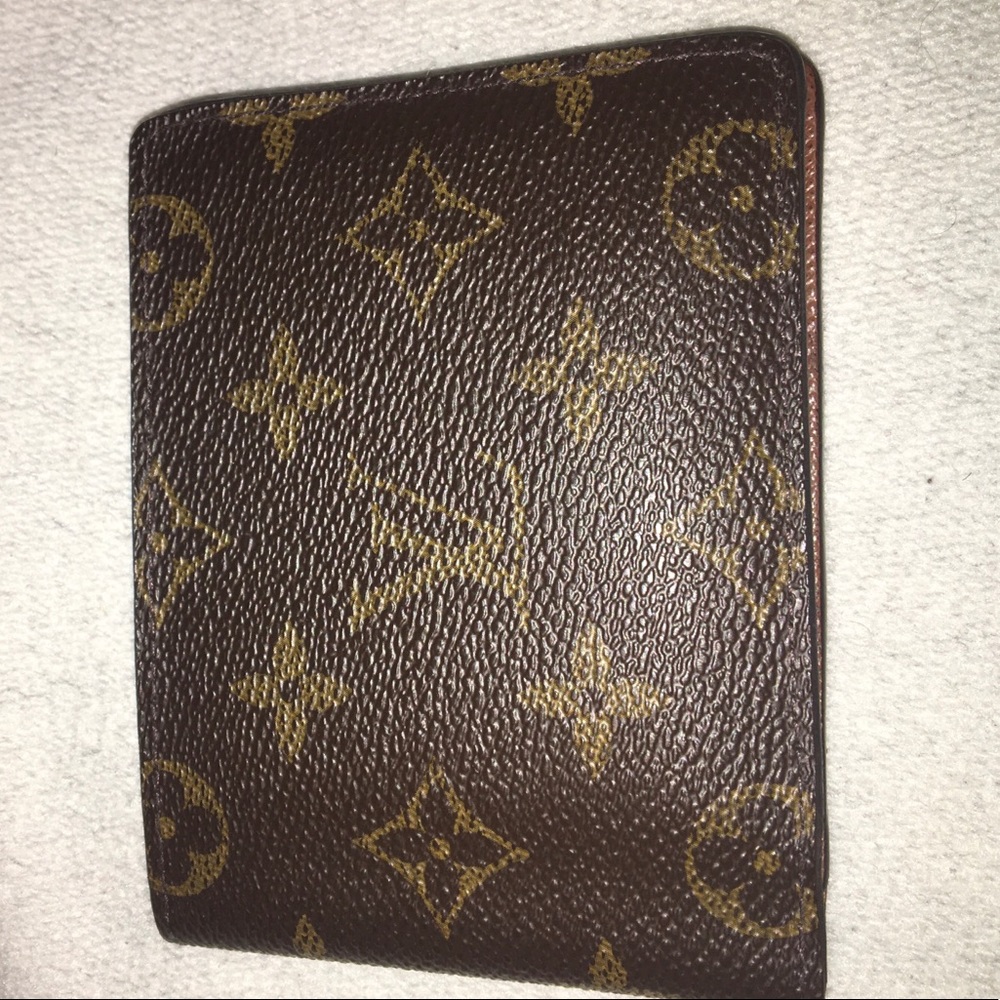 LV wallet